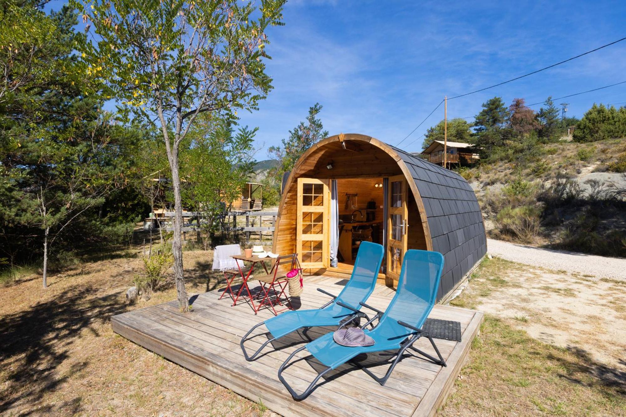 Camping Les Hauts De Rosans Extérieur photo